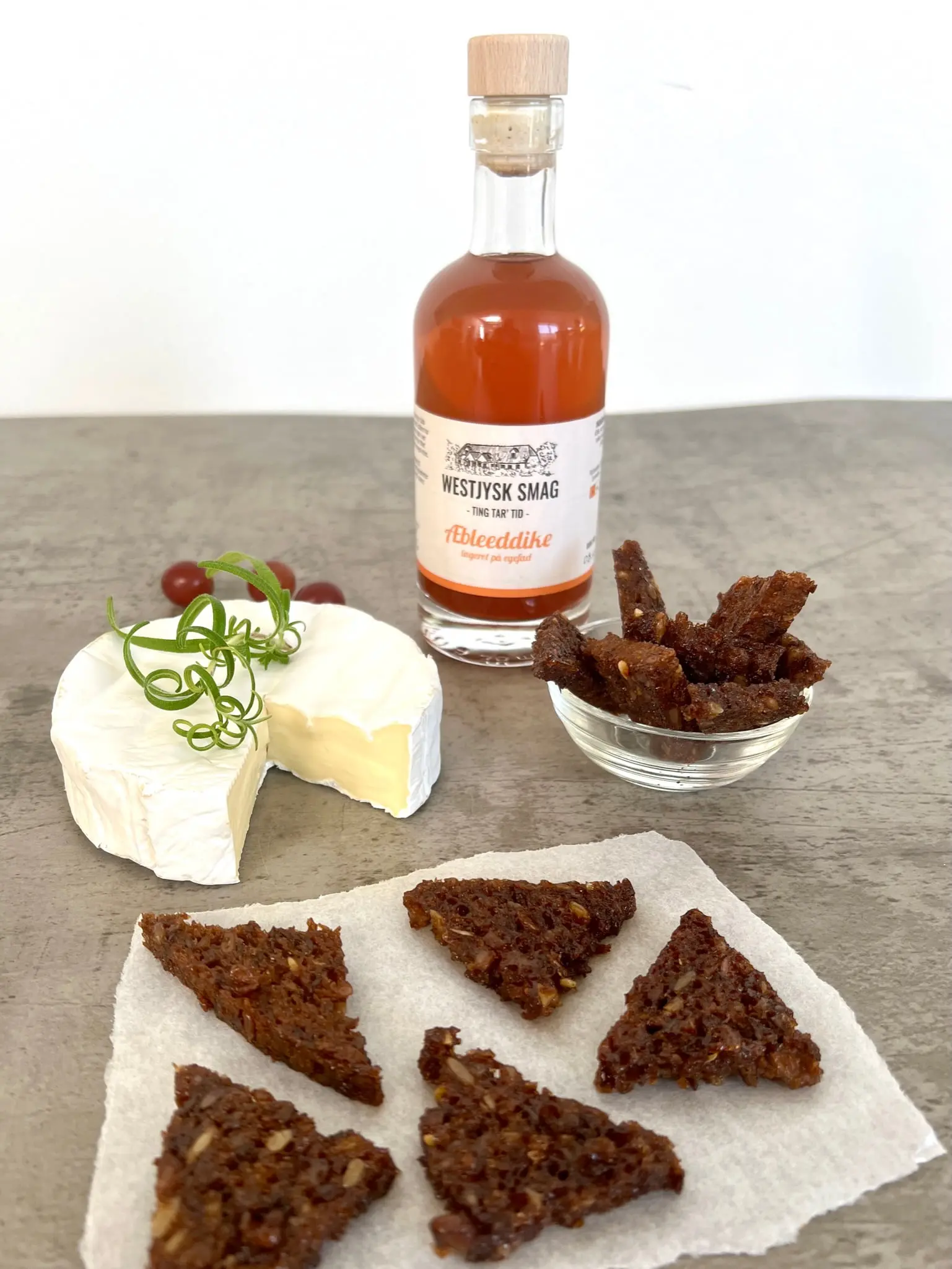 Karamelliseret rugbrødschips