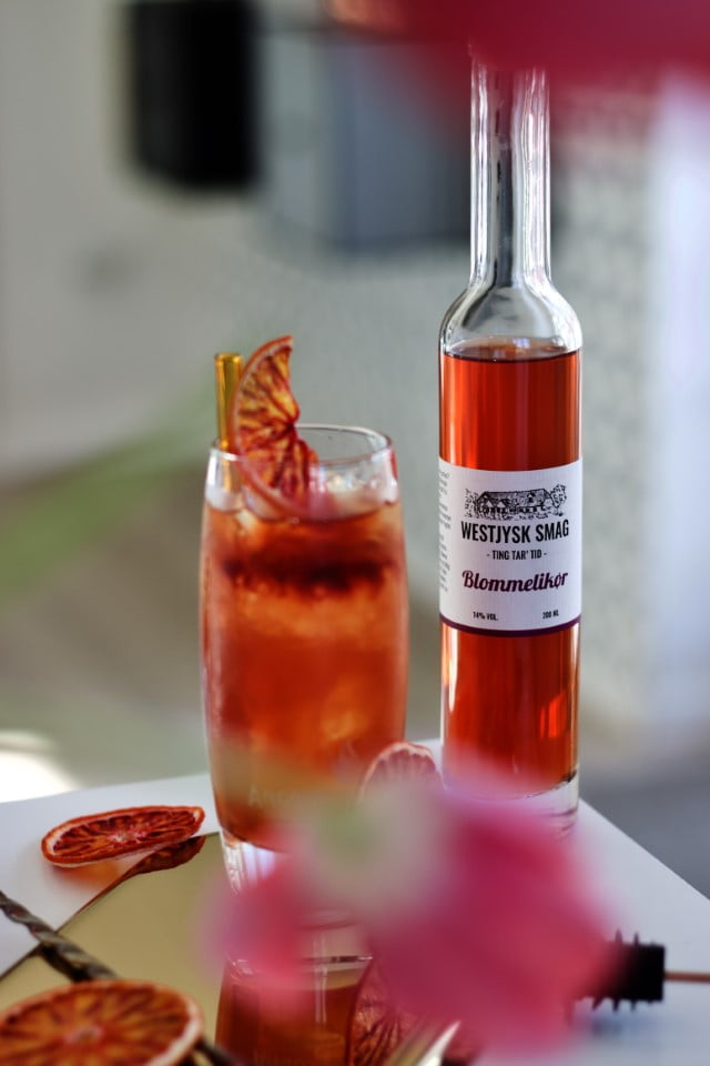 Cocktail med Blommelikør
